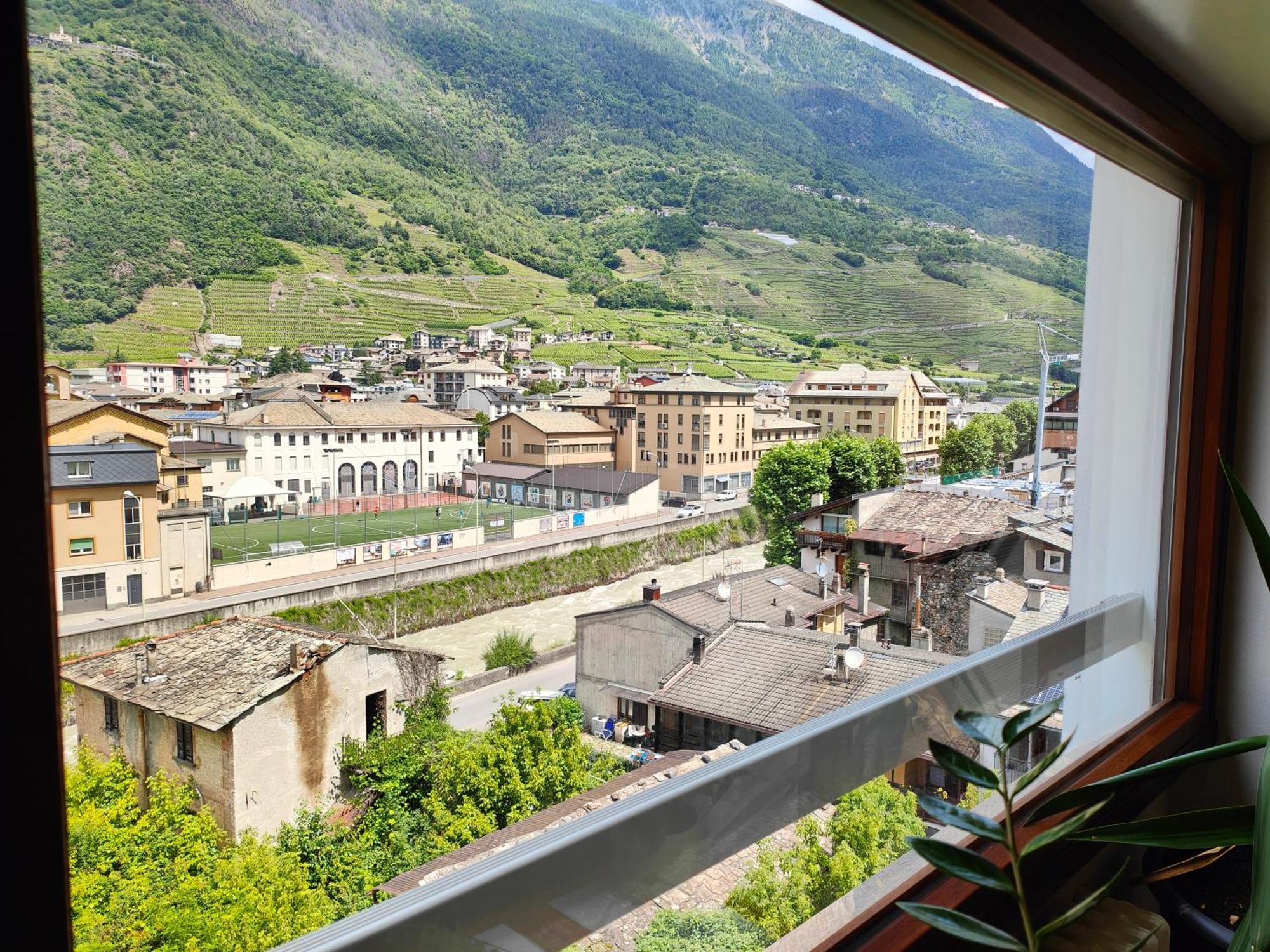 Alfiume B Apartment Tirano Exterior photo